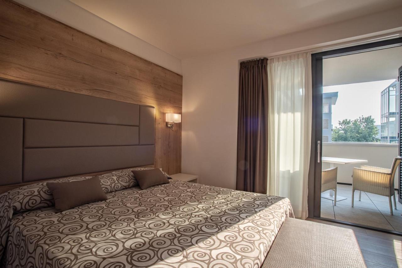 Aparthotel Miramare 3*