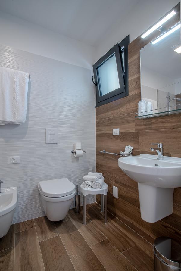 Miramare Aparthotel 3*